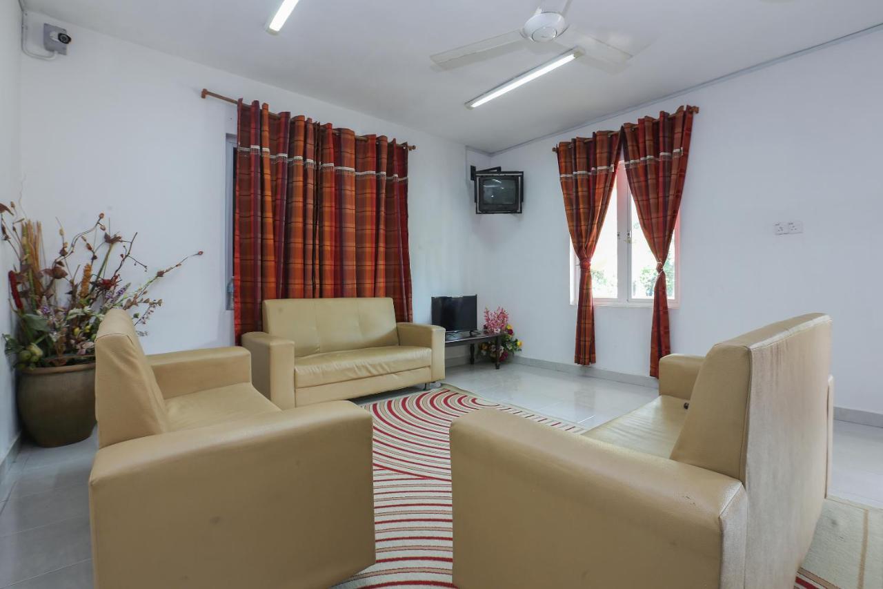 Oyo 8966 Dee Wana Resort 1 Pasir Puteh Bagian luar foto