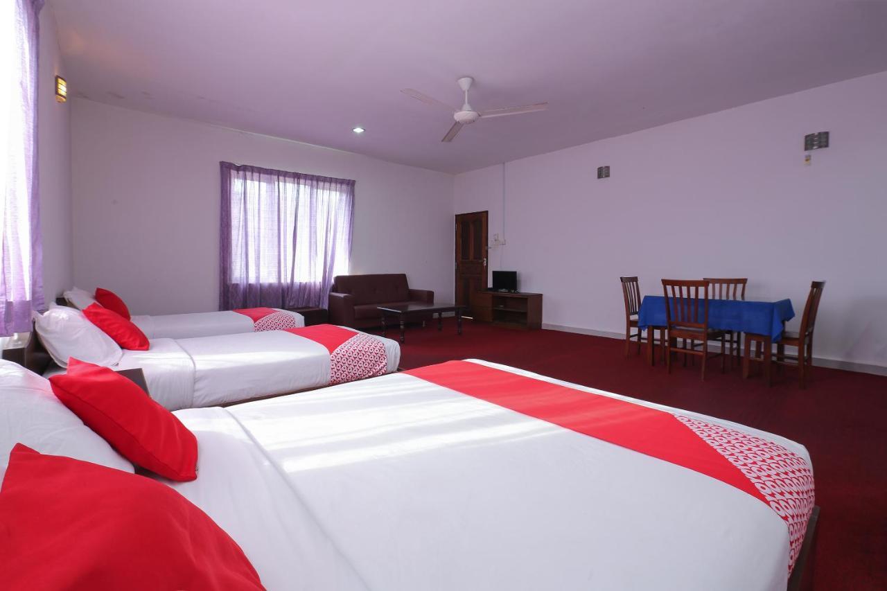 Oyo 8966 Dee Wana Resort 1 Pasir Puteh Bagian luar foto