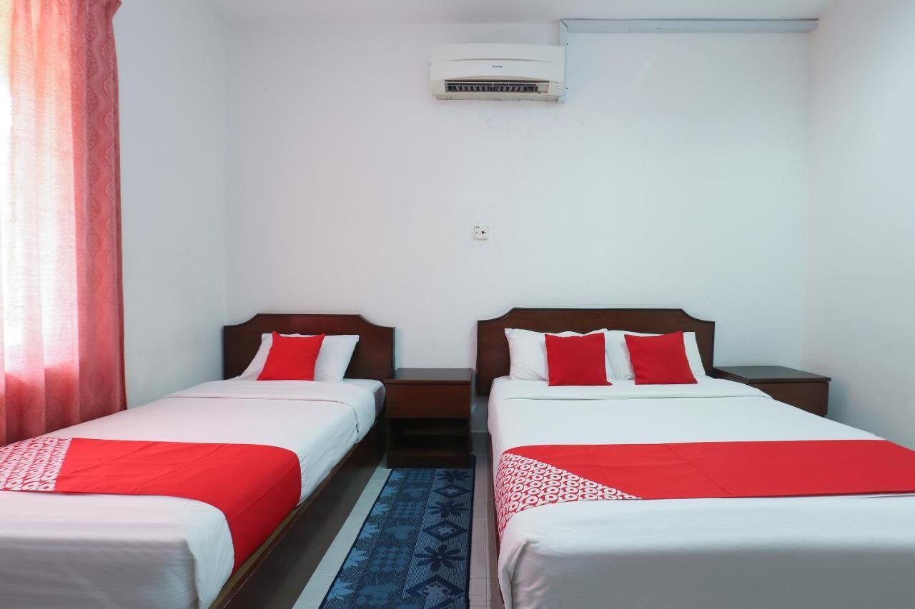 Oyo 8966 Dee Wana Resort 1 Pasir Puteh Bagian luar foto