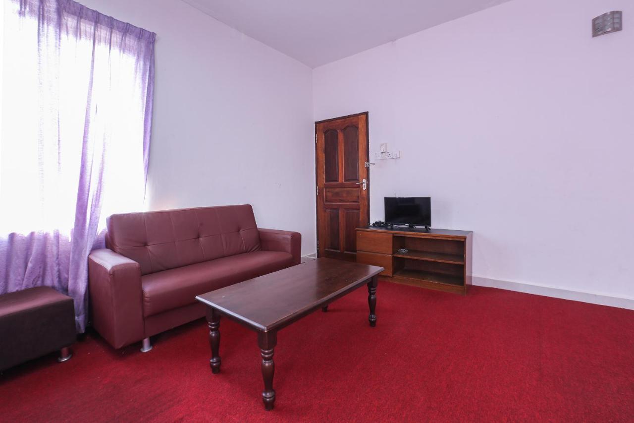 Oyo 8966 Dee Wana Resort 1 Pasir Puteh Bagian luar foto
